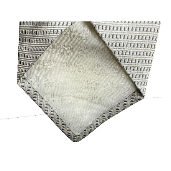 ARMANI COLLEZIONI Men's 100% Silk Neck Tie Gray Geometric 60” XL Long Italy - Picture 5 of 7